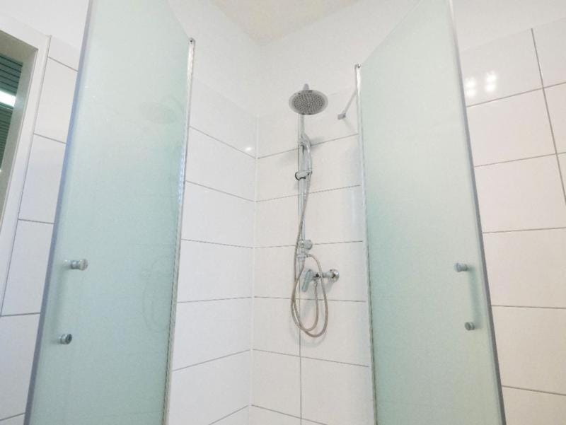Monteurwohnung-in-Guelzow-fuer-bis-zu-7-Personen-mit-WLAN-Parkplatz-Gemeinschaftskueche-GWHE1301 Apartment in Schleswig-Holstein