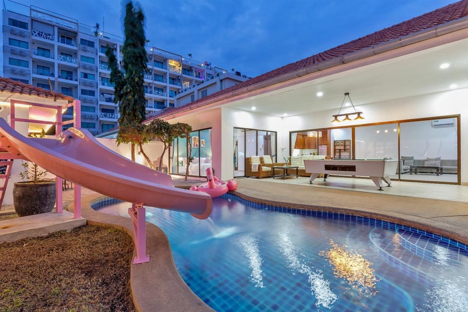 Swimming pool