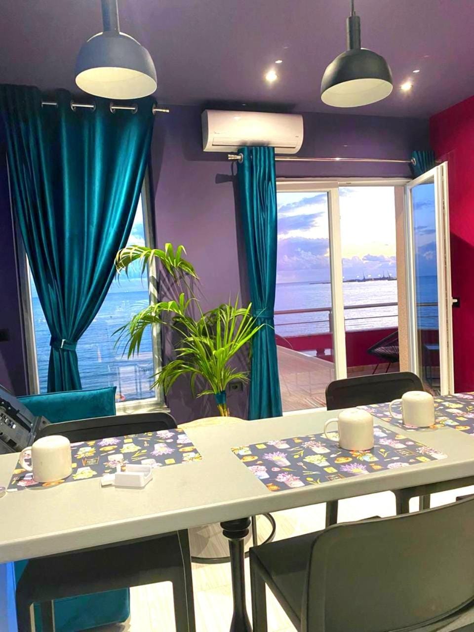 Seating area
