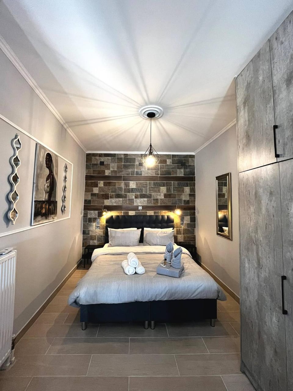 Artistic Escape Apartment in Greece