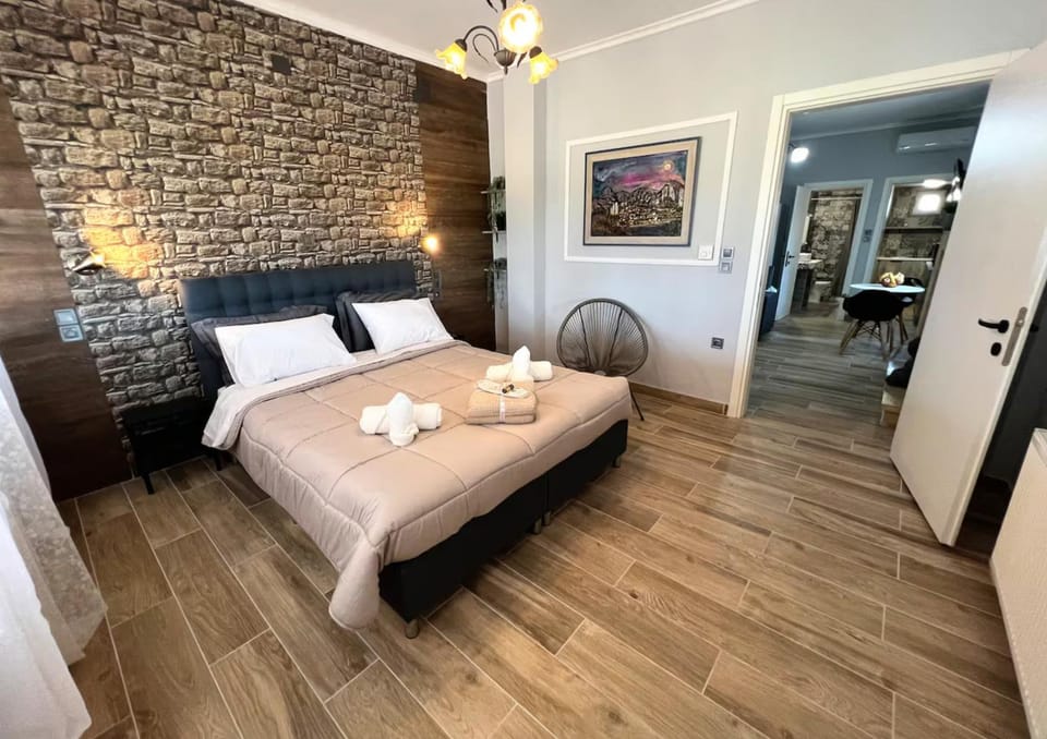 Artistic Escape Apartment in Greece