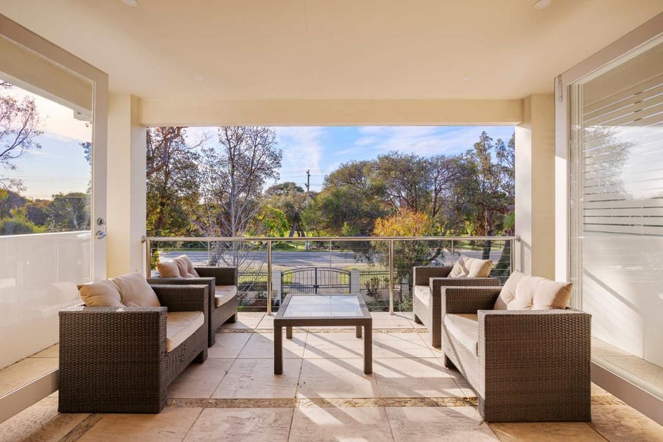 The Nepean - 100m to Beach Pool & Fire Pit House in Rosebud