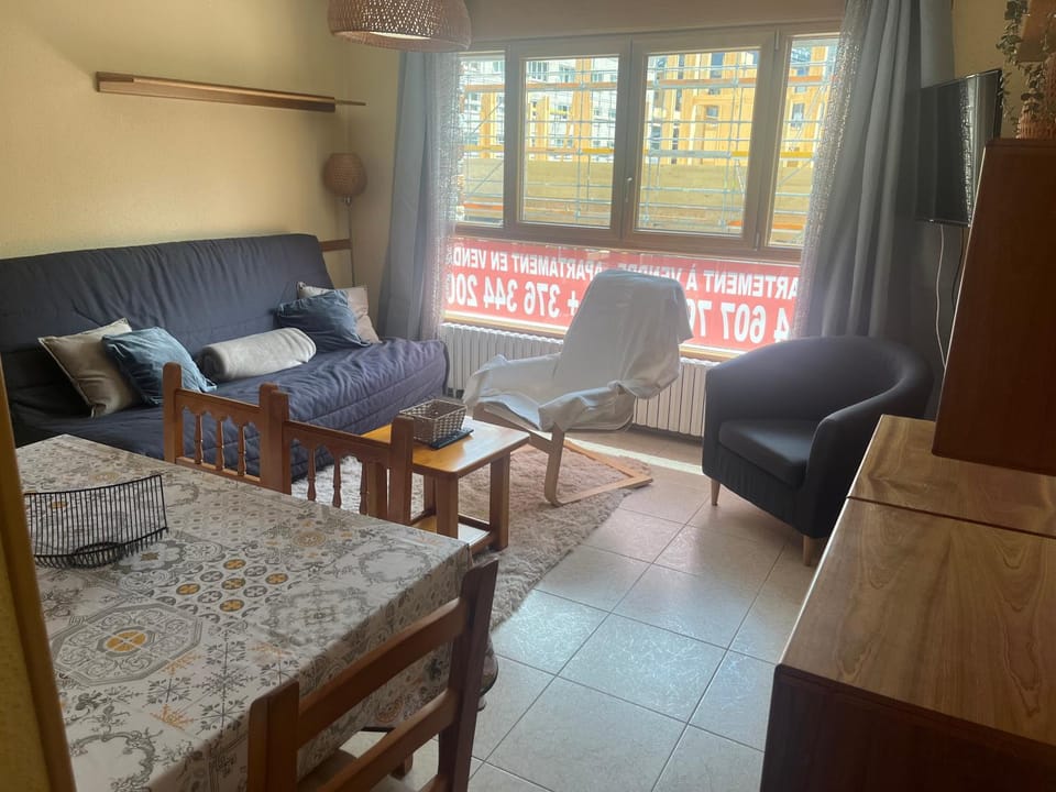Maia 3C a Pie de Pistas con garaje incluido Apartment in El Pas de la Casa