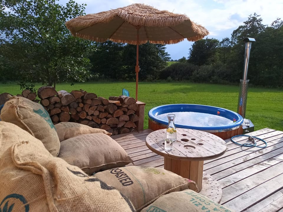 Patio, Garden, Hot Tub, Balcony/Terrace, sunbed