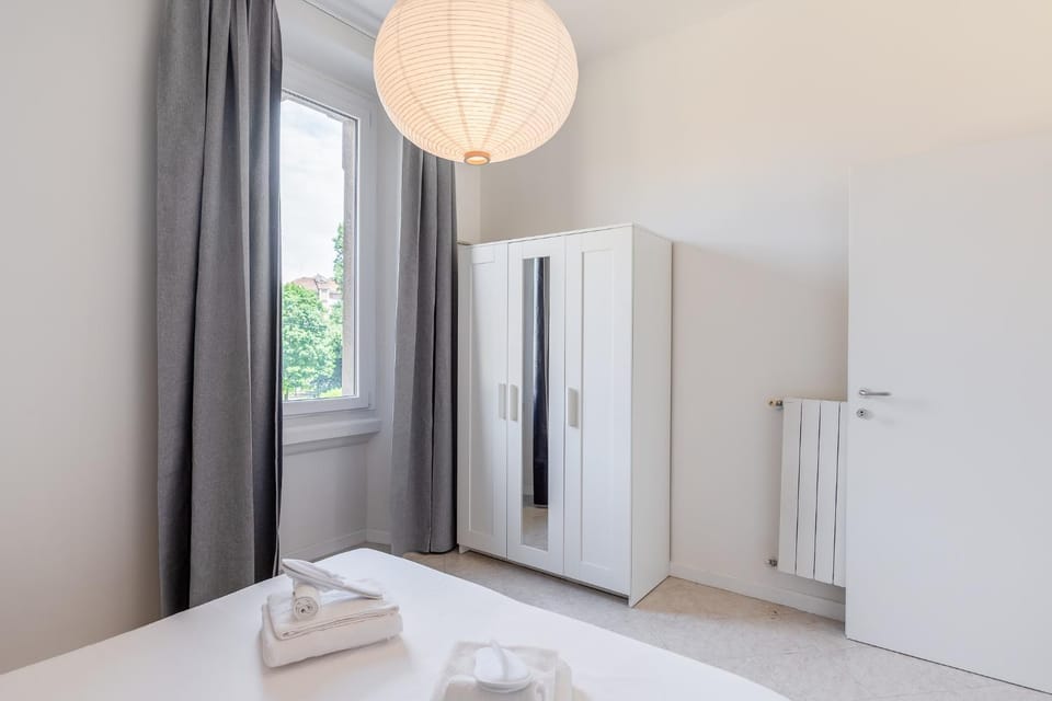 Bed, Photo of the whole room, Bedroom, towels, wardrobe