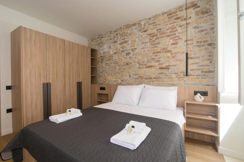 Bed, Bedroom, wardrobe