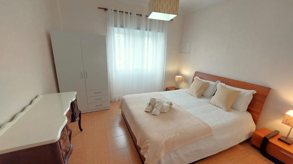 Bed, Bedroom, wardrobe