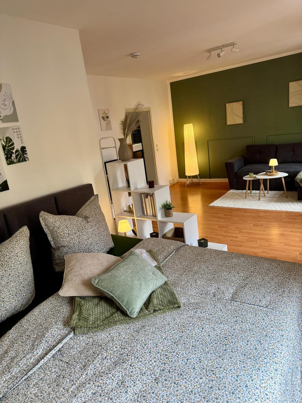 Bed, Living room, Seating area, Bedroom