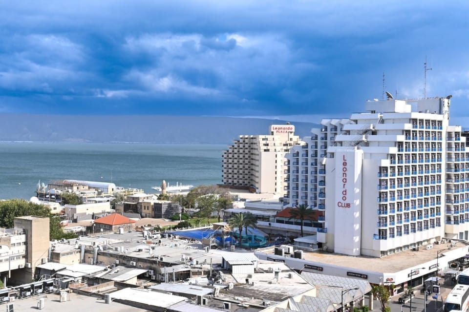 Property building, Bird's eye view, City view, Sea view