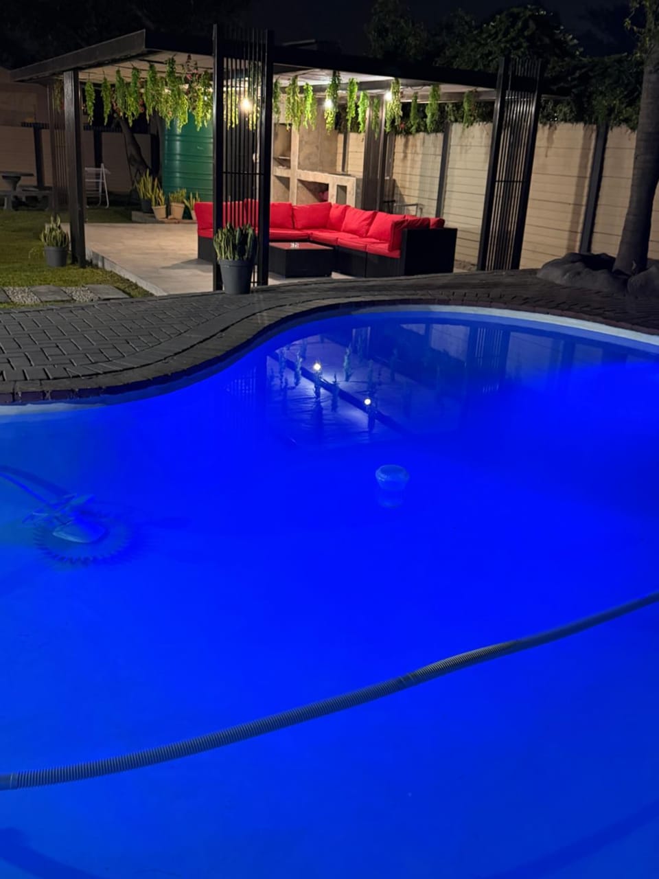 Swimming pool, Swimming pool