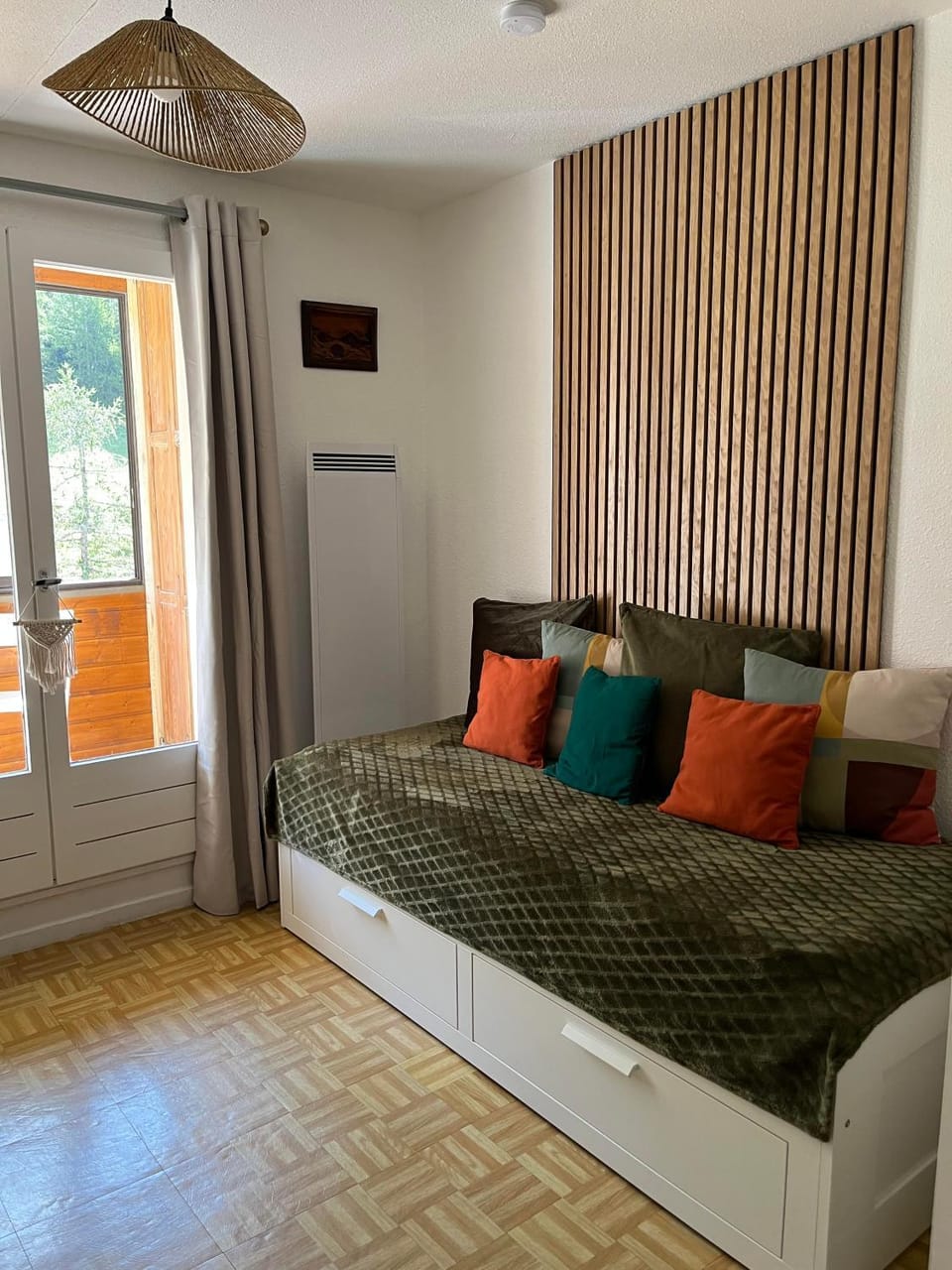 Living room, Bedroom