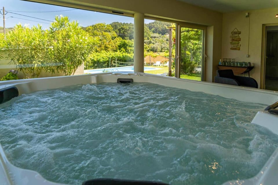 Spring, Natural landscape, Hot Spring Bath, Hot Tub, Garden view, Swimming pool, Entertainment, Open Air Bath