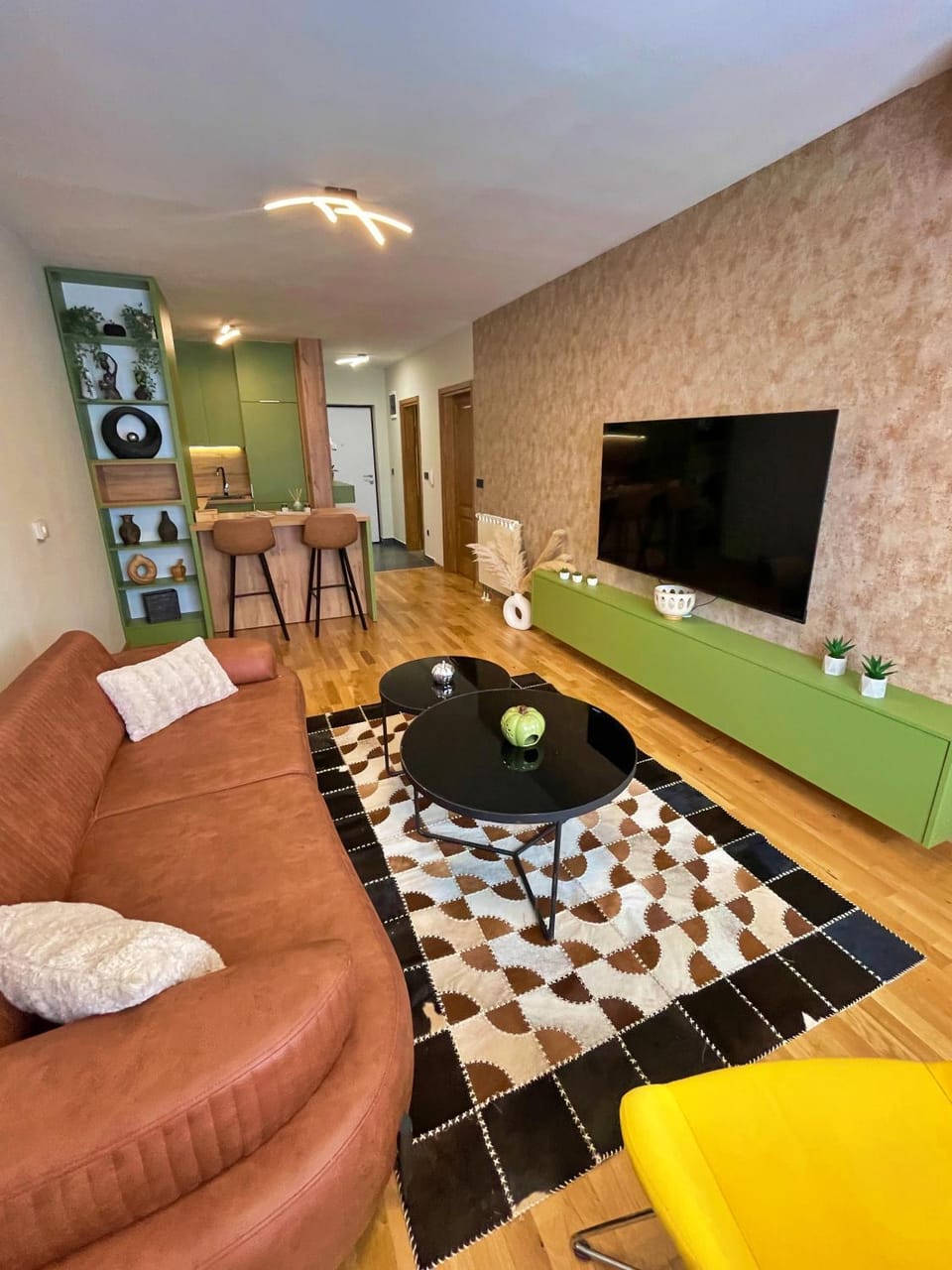 TV and multimedia, Living room