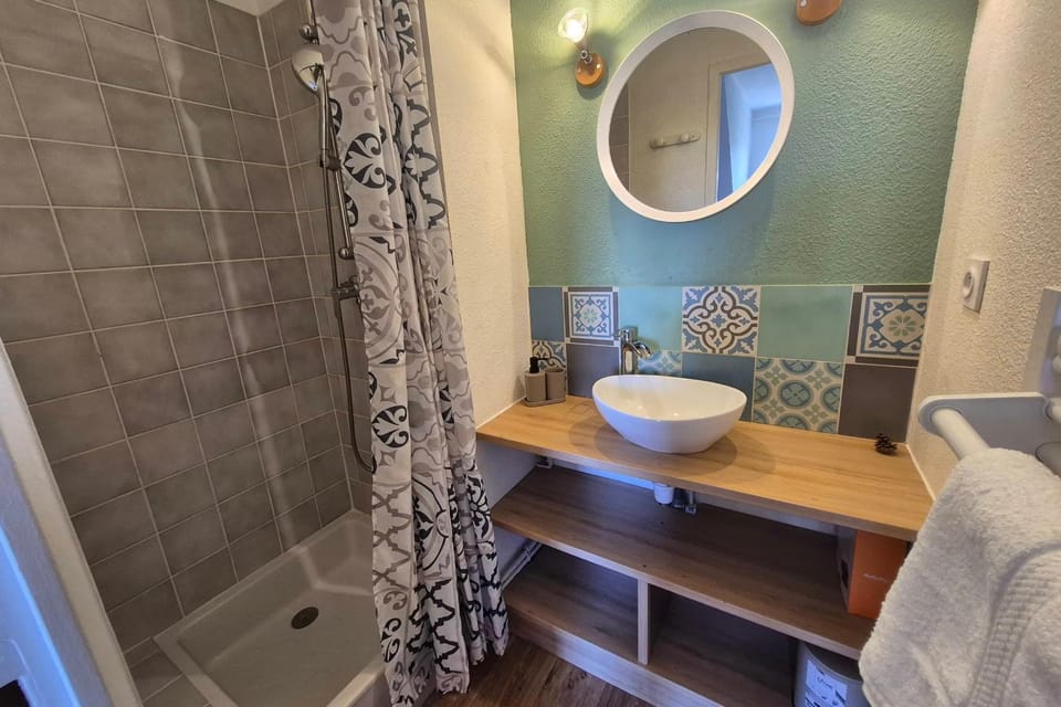 Apartment 2P with balcony near the beaches Apartment in Courseulles-sur-Mer