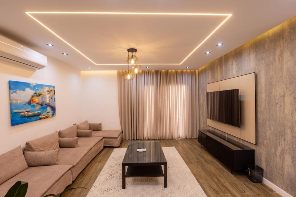 Communal lounge/ TV room, View (from property/room), Lounge or bar, Garden view, Garden view