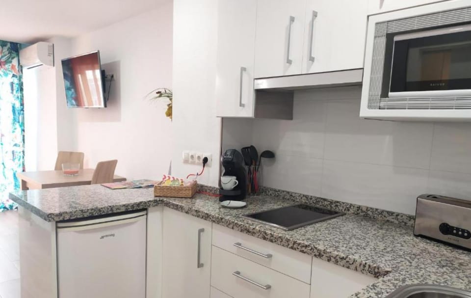 Iris Apt Apartment in Benalmadena