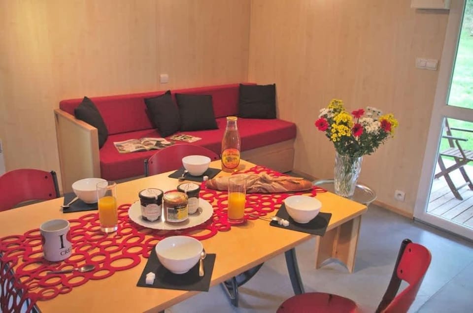 Adapted chalet Chalet in Nouvelle-Aquitaine