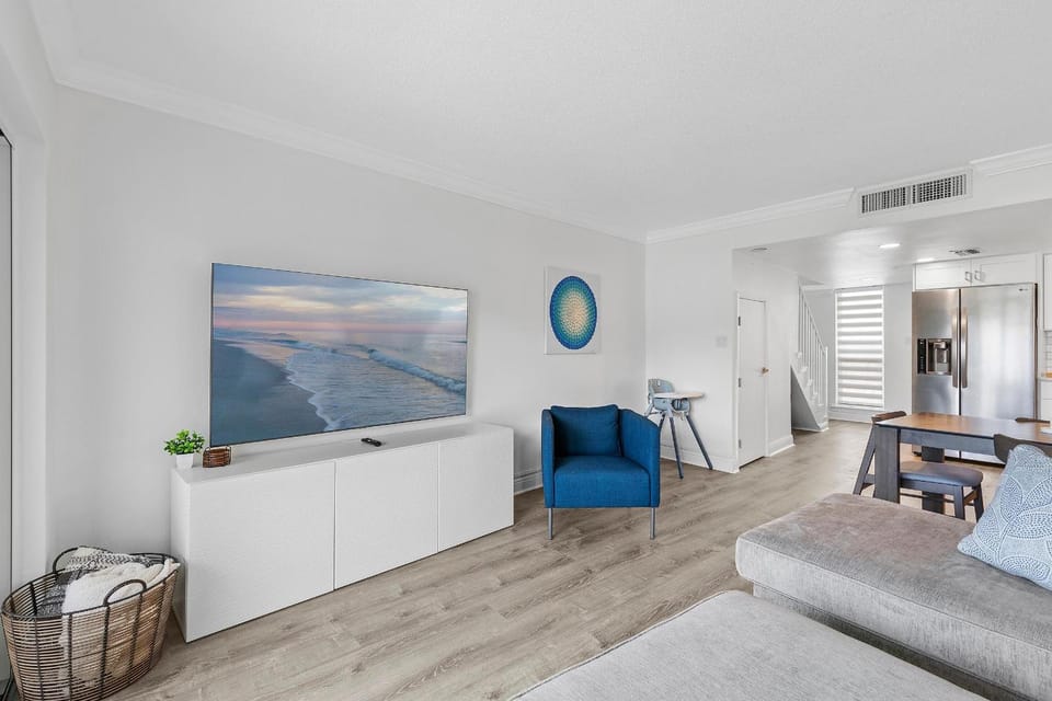 Surfside 219 House in Edgewater
