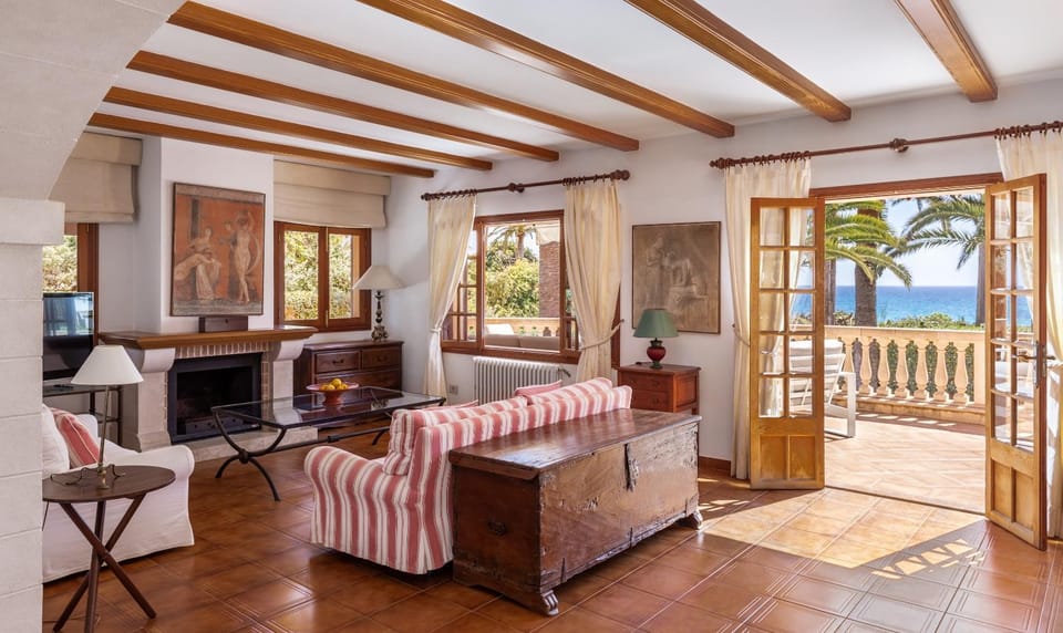 Property building, Living room