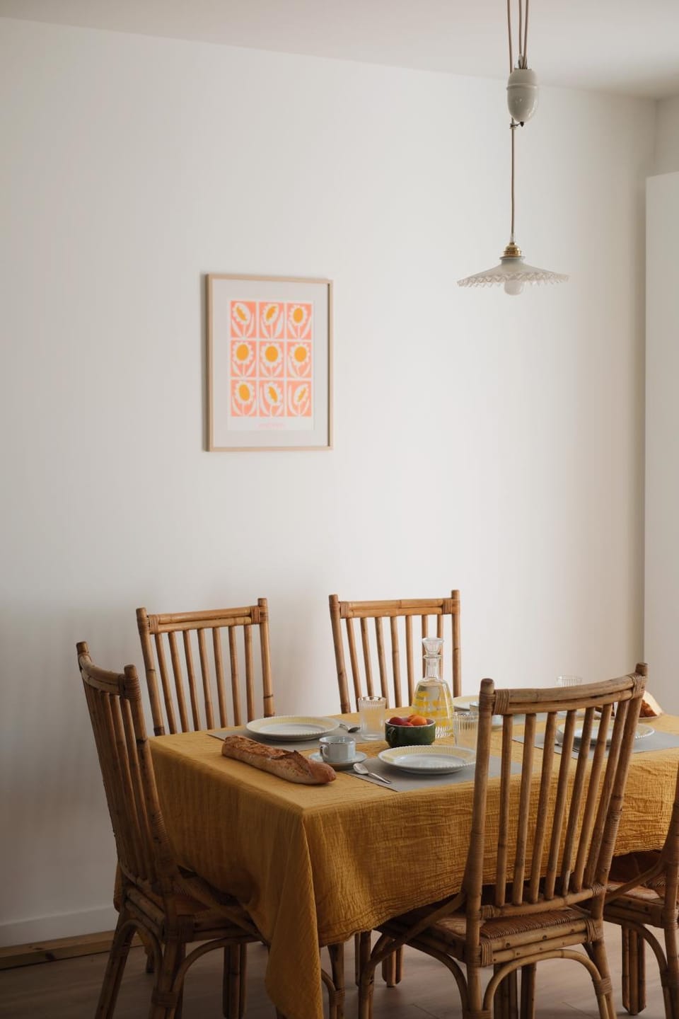 Seating area, Dining area