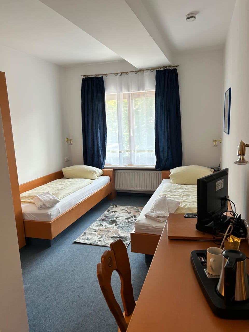 Photo of the whole room