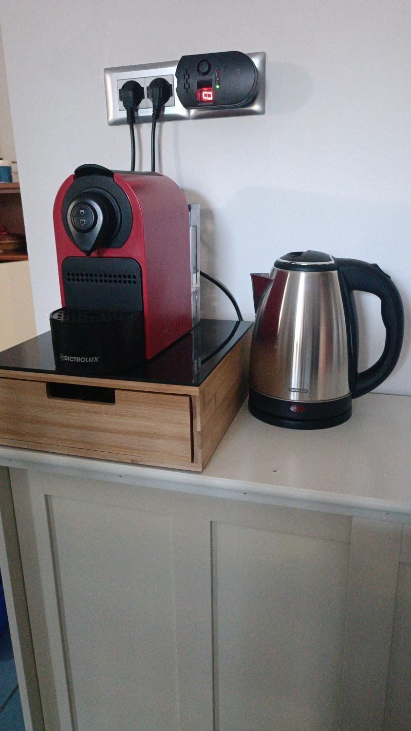 Coffee/tea facilities