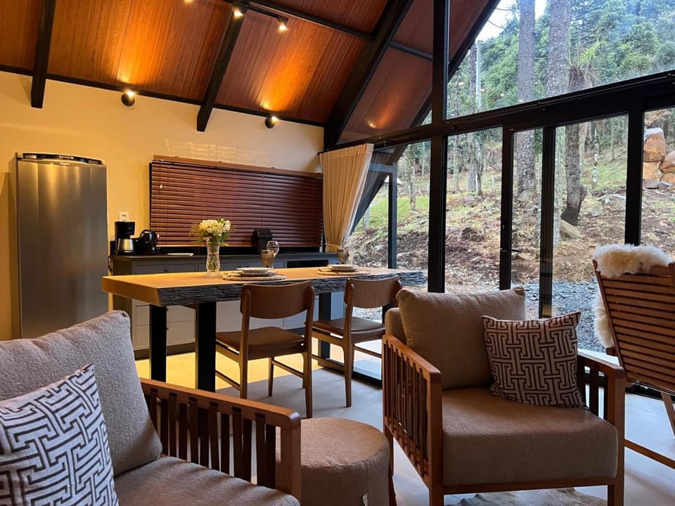 Kitchen or kitchenette, Living room, Dining area