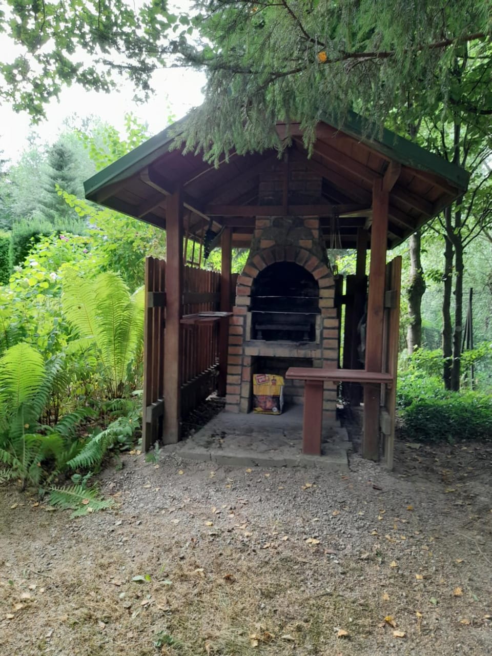 BBQ facilities, Garden