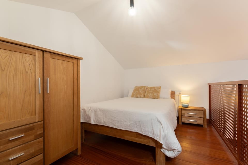 Bed, Bedroom, wardrobe