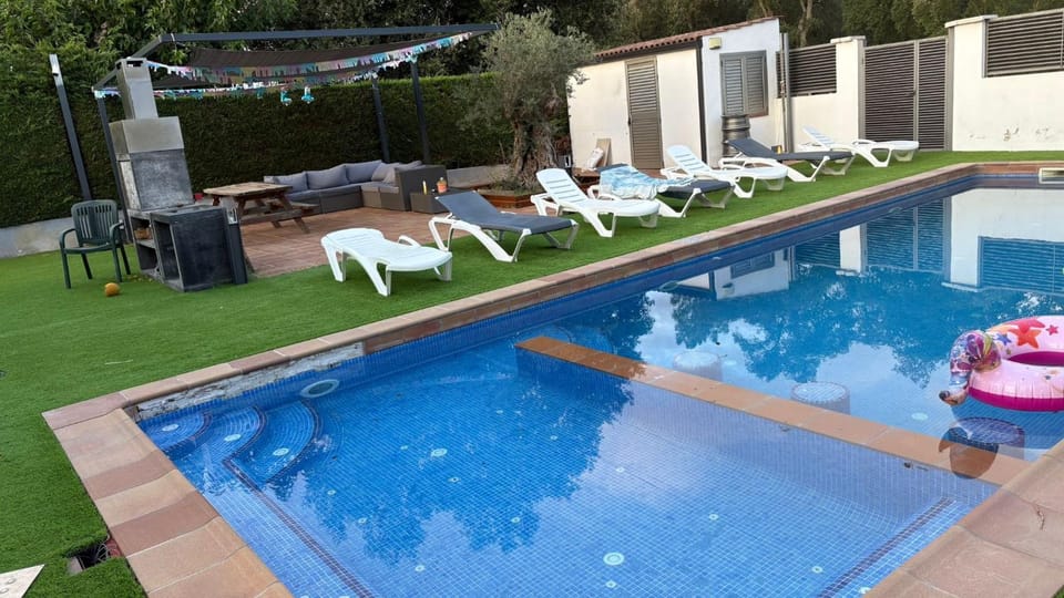 Garden, Swimming pool, sunbed