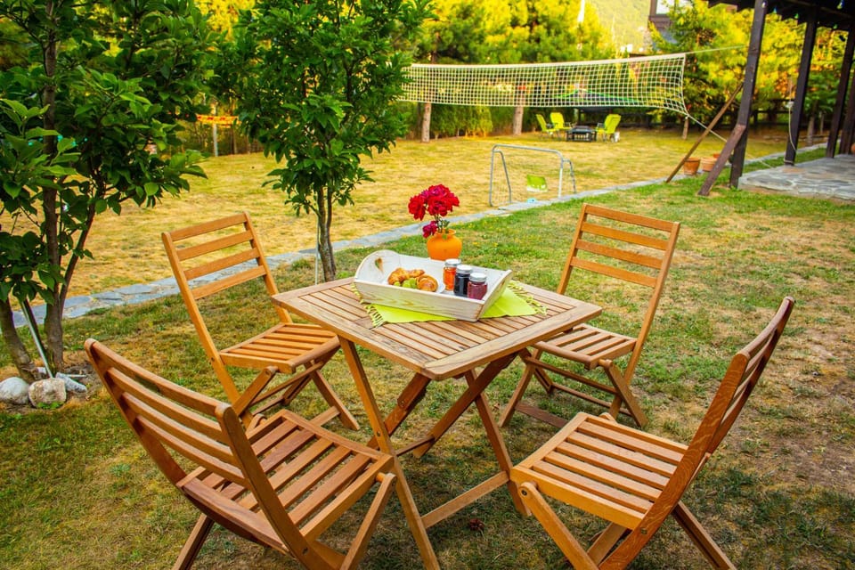 Day, Natural landscape, Garden, Food, Garden view