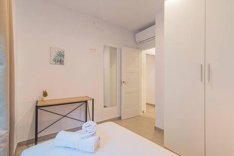 AlojaT Granada Corazones II Apartment in Granada