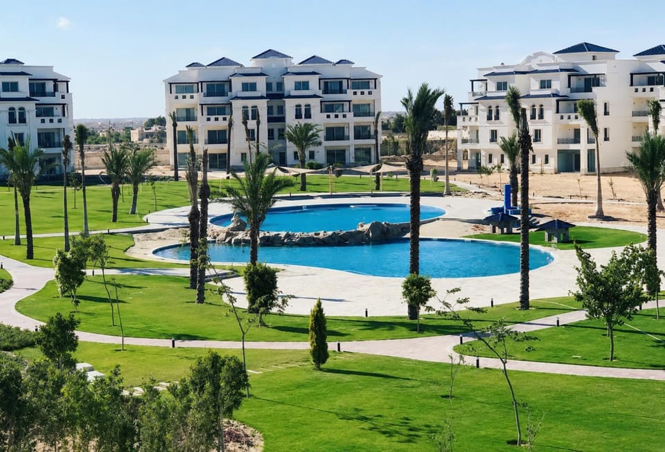 Arco Lagoon Private Garden Chalet Pool View North Coast I Alamein العلمين ا شاليه فاخر بحديقة خاصة ا مباشر حمام السباحة Chalet in Egypt