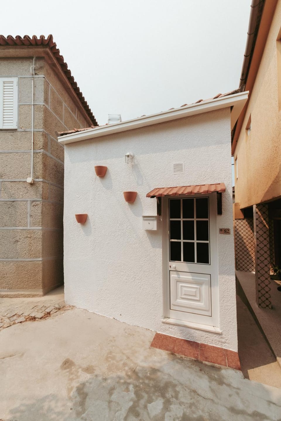 Property building, Facade/entrance