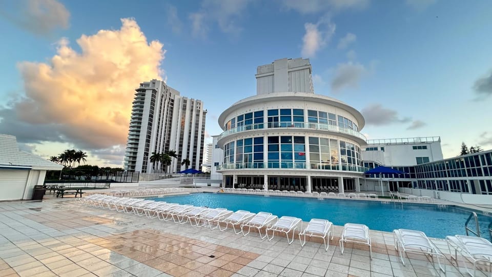 Shine Suites Studio 11 Apartment in Miami Beach