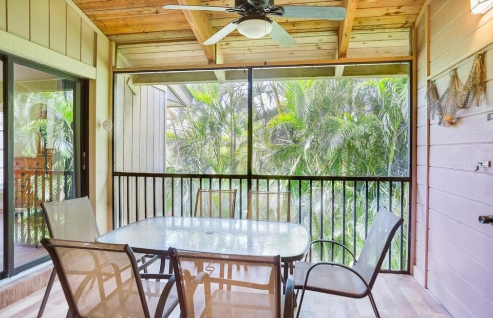 Coquina Beach 1F condo Apartment in Sanibel Island