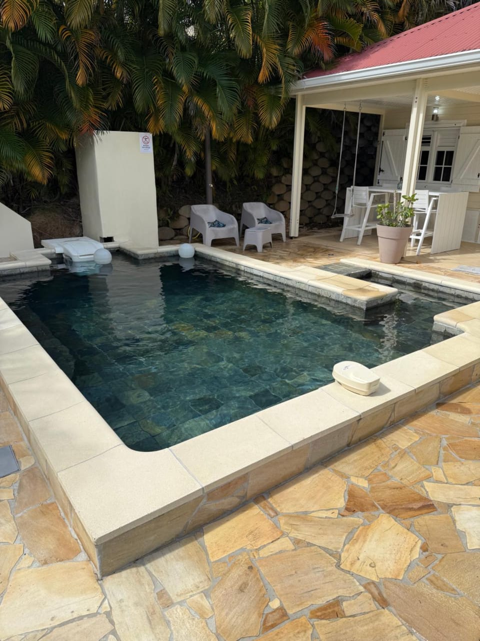 Garden, Swimming pool