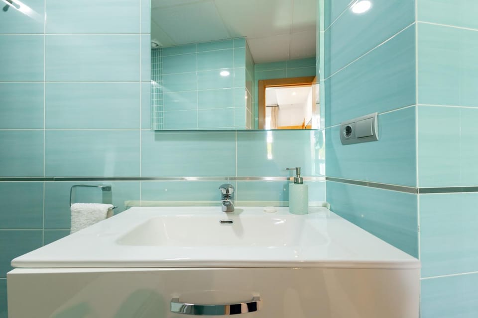 Arrayan Central Suite by Valcambre Apartment in Seville