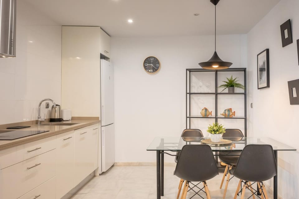 Arrayan Central Suite by Valcambre Apartment in Seville
