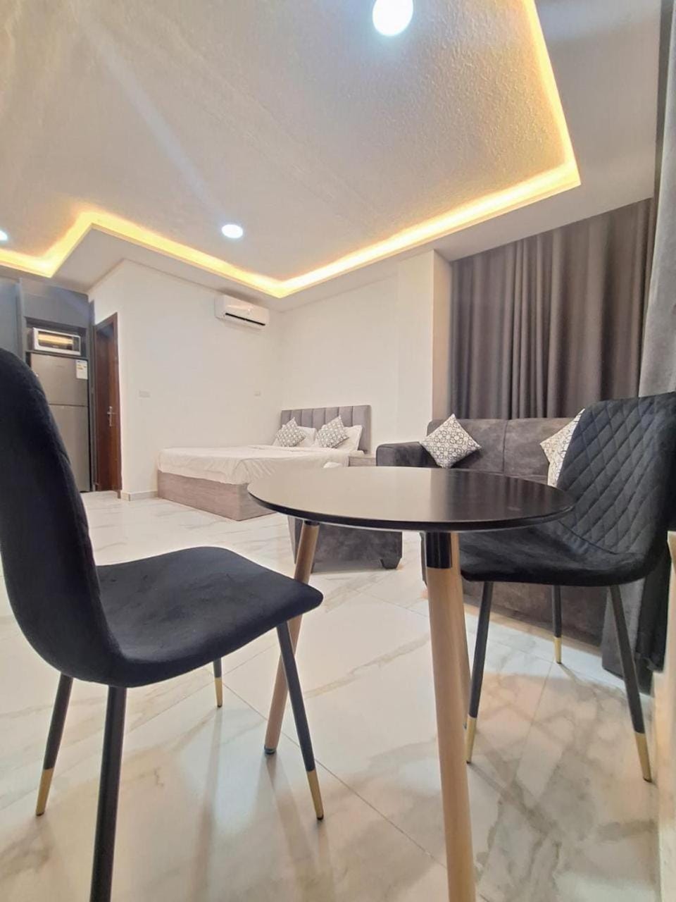 السابع Apartment in Africa