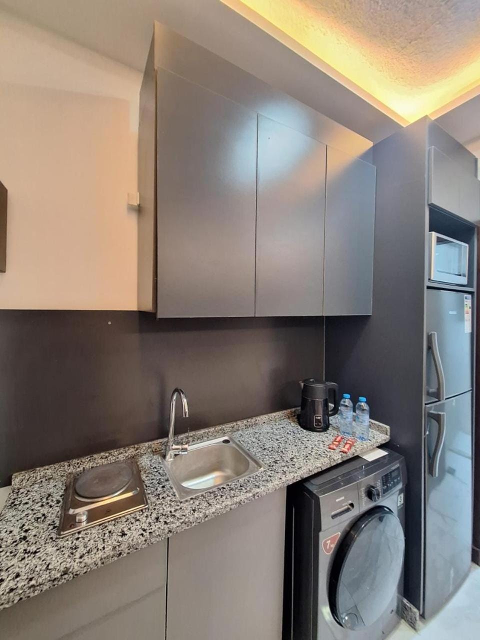 السابع Apartment in Africa