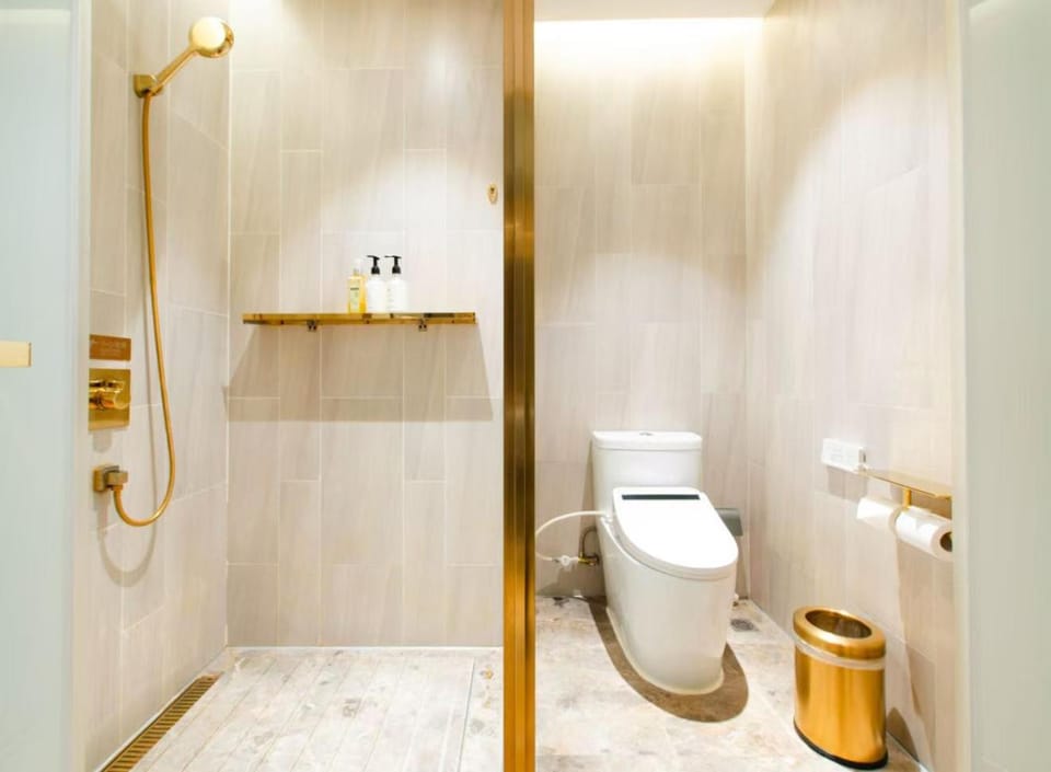 Shower, Property building, Bathroom