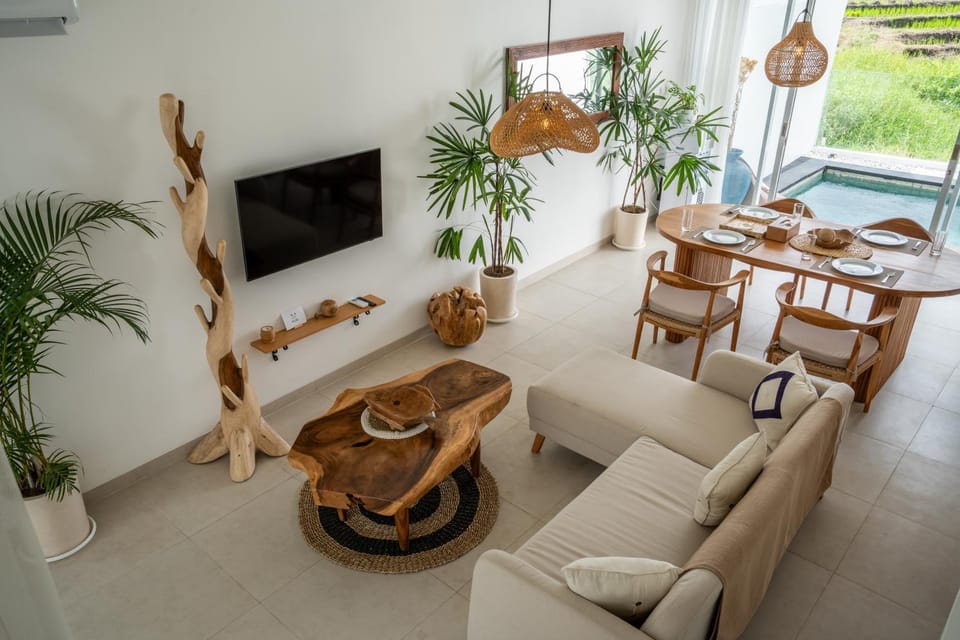 Communal lounge/ TV room, TV and multimedia, Seating area