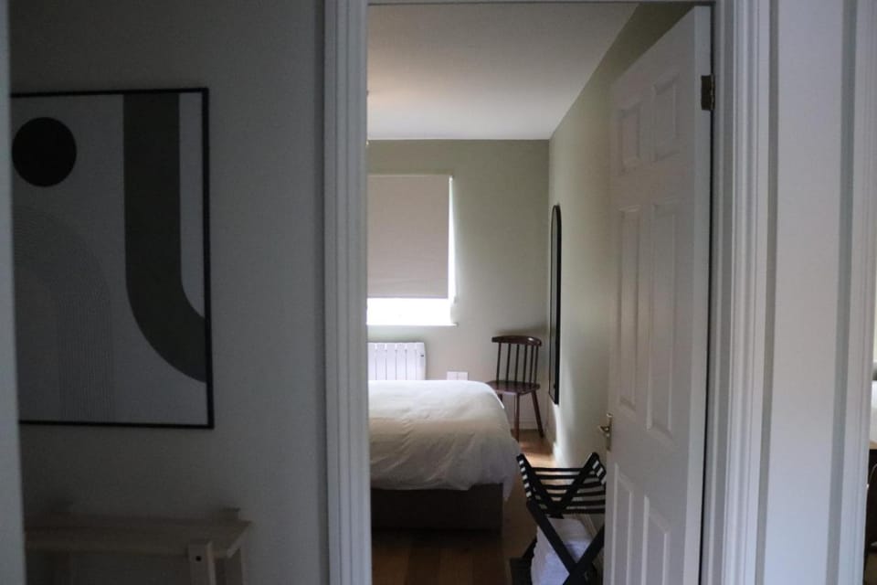 Modern 1 Bed - Free Parking - Long Stay Ready Apartment in Oxford