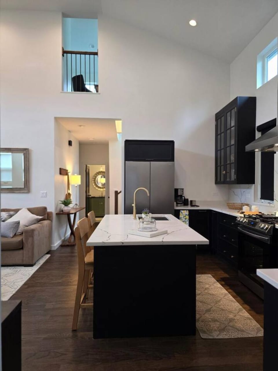 McHenry Riverside Retreat Comfort House in Illinois