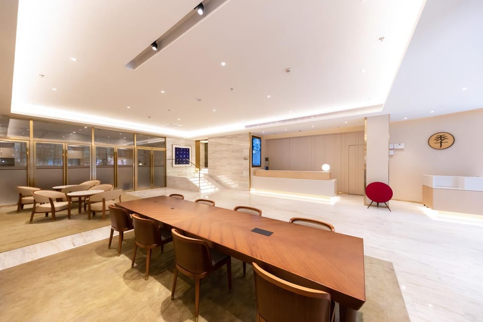 JI Hotel Shanghai Jiangning Road Subway Station Hotel in Shanghai