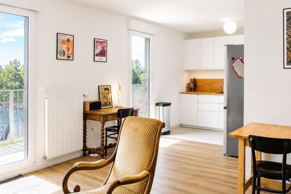 Apartment 2 bedrooms with balcony Apartment in Aubervilliers