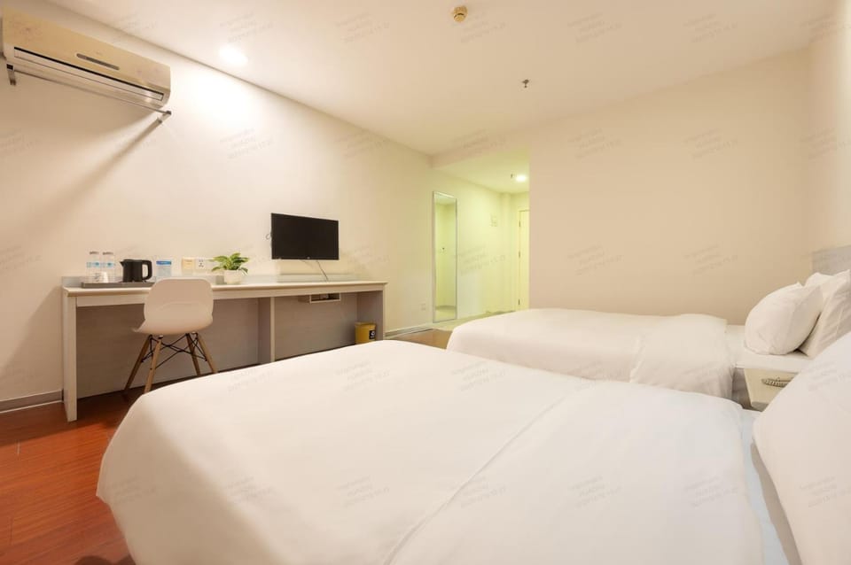 Hanting Hotel Shanghai Pudong Airport Free shuttle bus Hotel in Shanghai