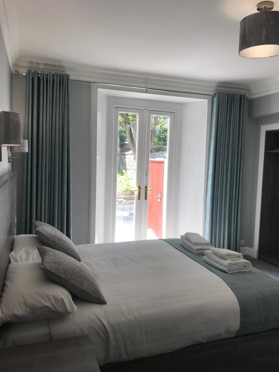 Arrandale Guest House Bed and Breakfast in Edinburgh
