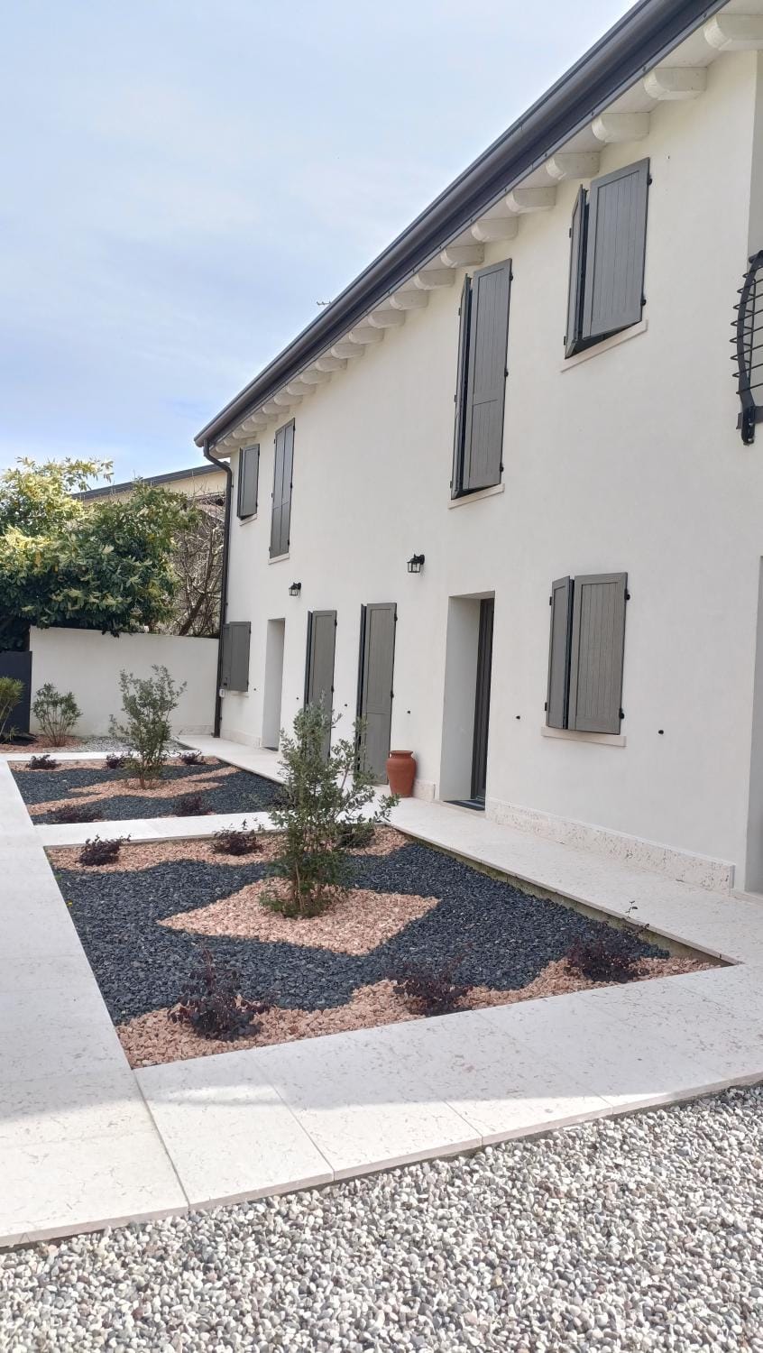 APPARTAMENTO " Le Terre del Garda " House in Province of Brescia